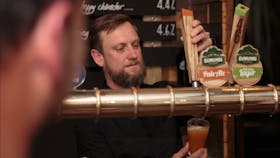 Pouring the Eumundi brews!