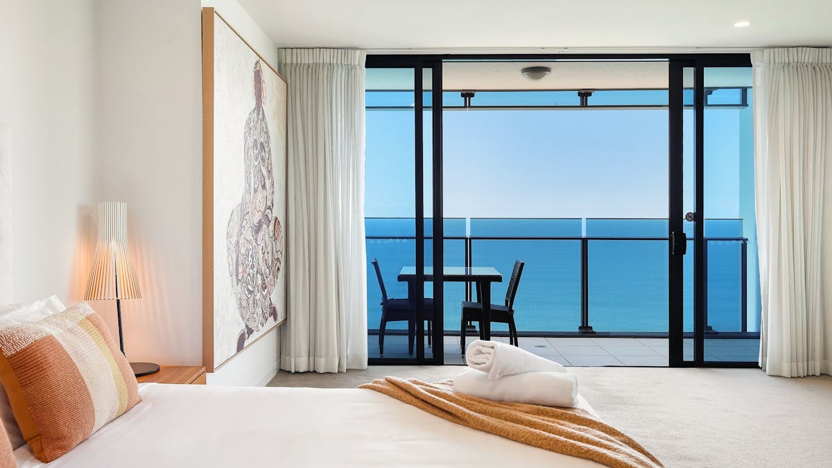 Master bedroom with a king bed, own balcony with ocean views, ensuite with bath tub Soul Peppers