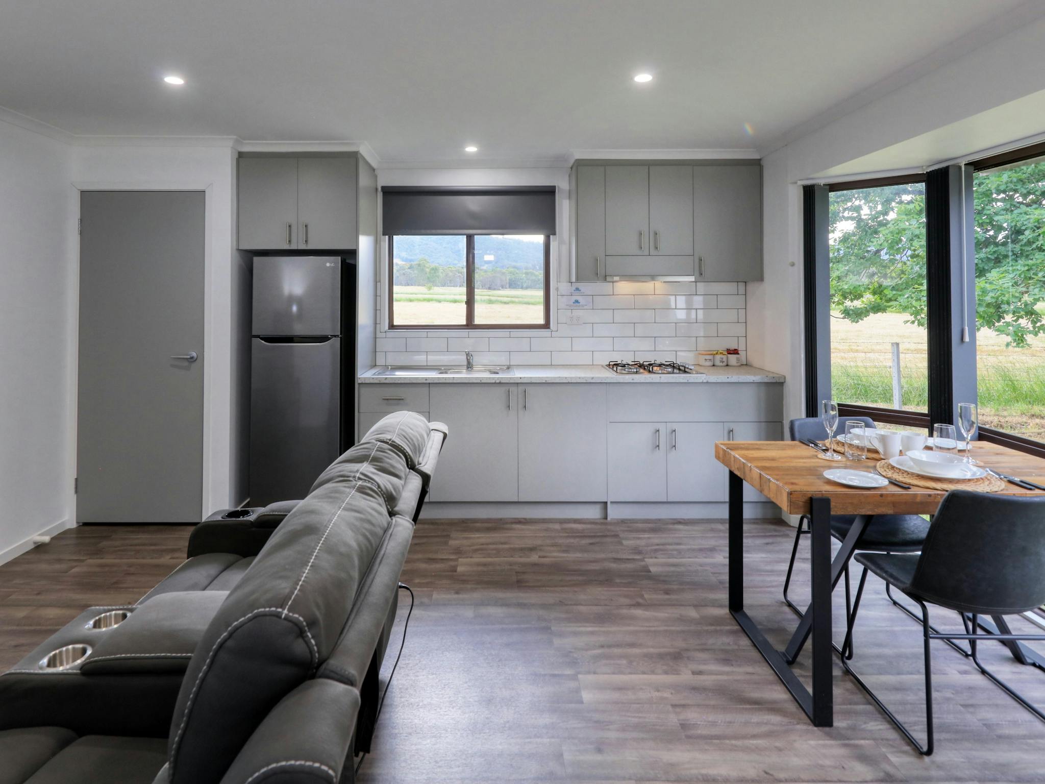 Deluxe Cabin - 1 bedroom - electric recliners
