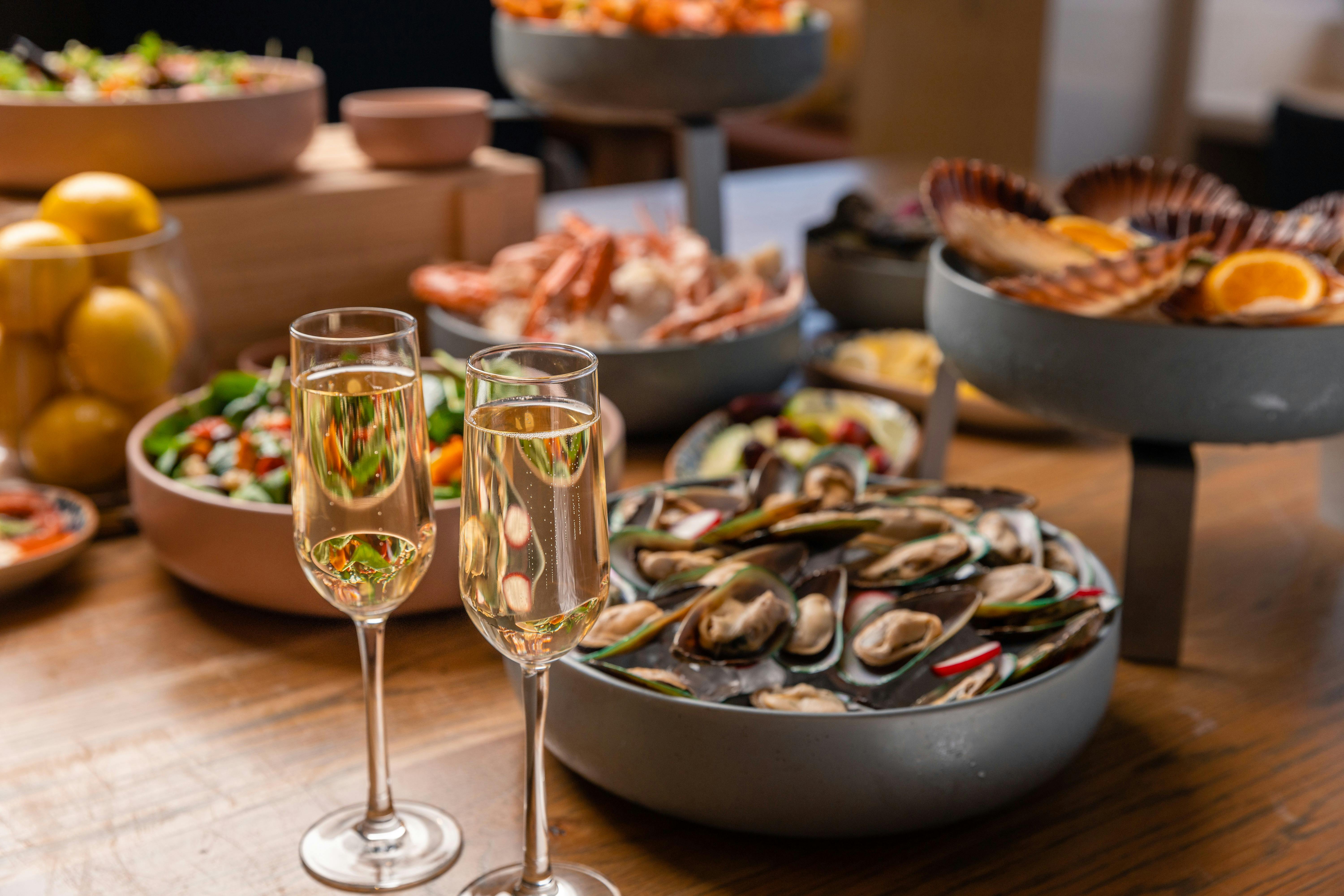voco Christmas Seafood Buffet
