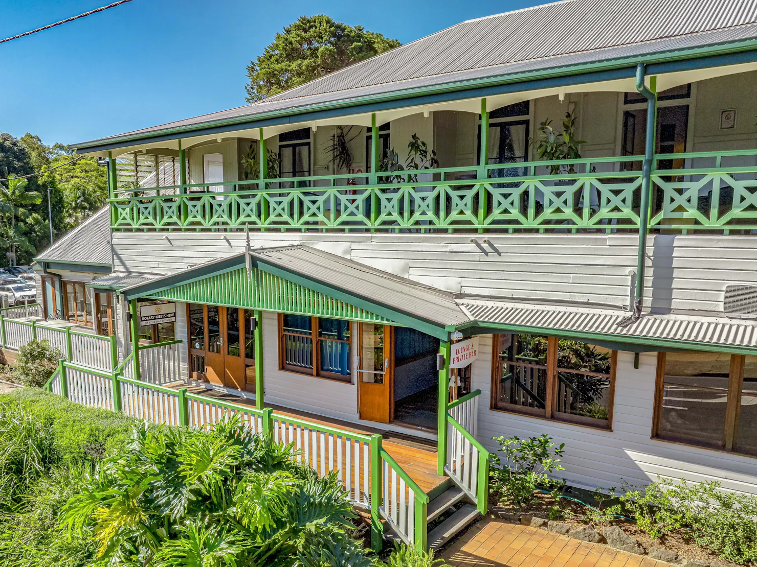View of over 100 year year old pub Maleny Hotel