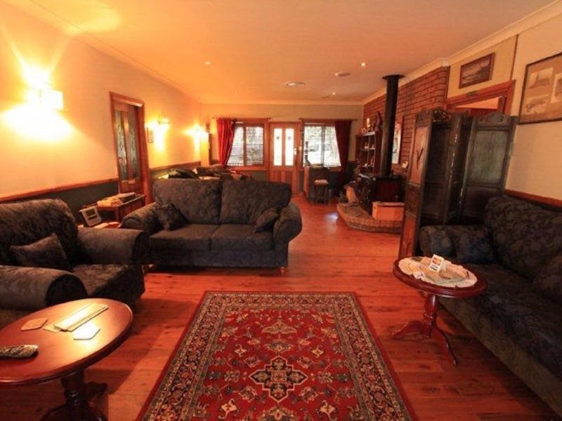 Wheelbarrow Lodge Bed and Breakfast
