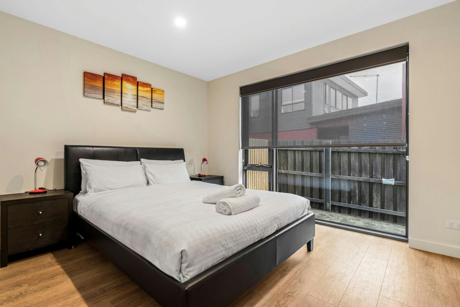 Albatross Apartments, Unit 2