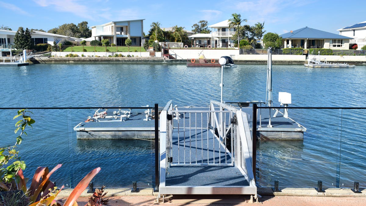 Pontoon