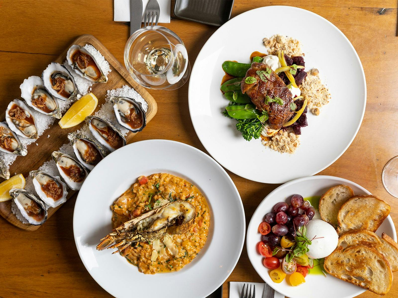 Edgewater Dining & Lounge Bar