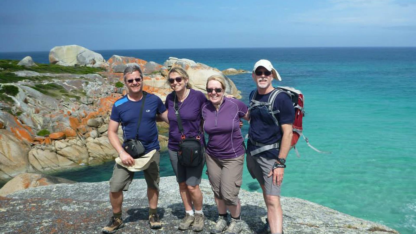 Lifes an Adventure - The Pack Free Walking Experience