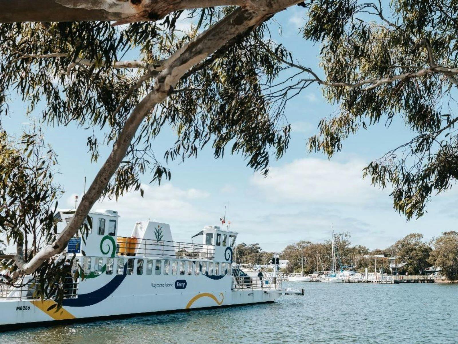 Raymond Island Ferry