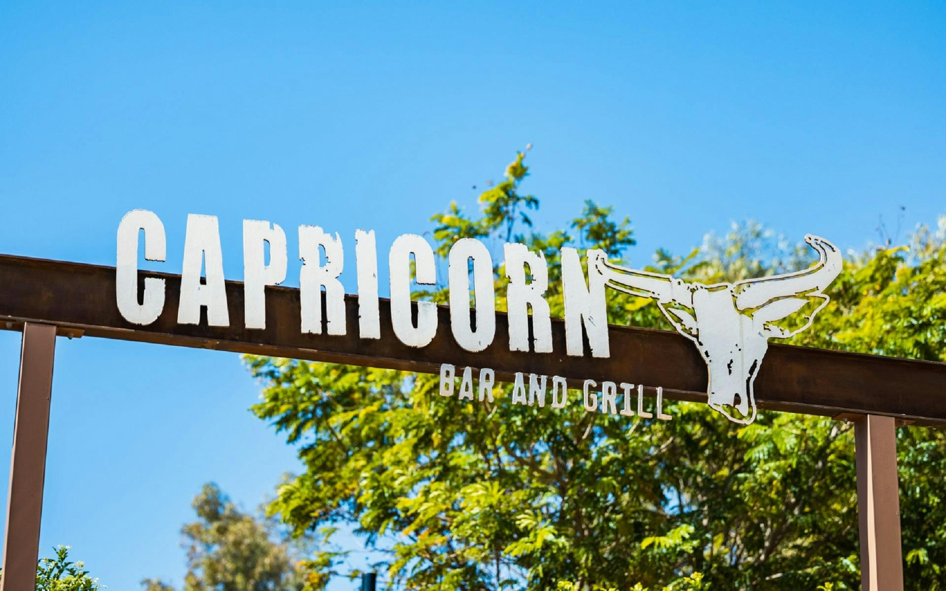 Capricorn Bar and Grill