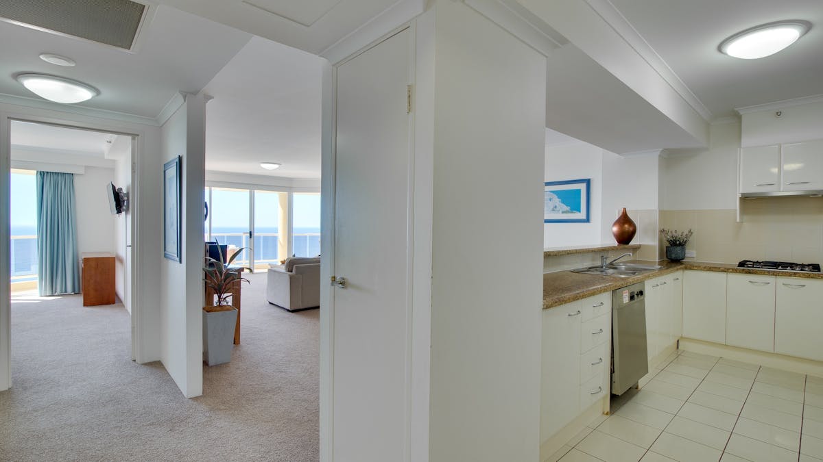 Open plan - lounge, dining, kitchen