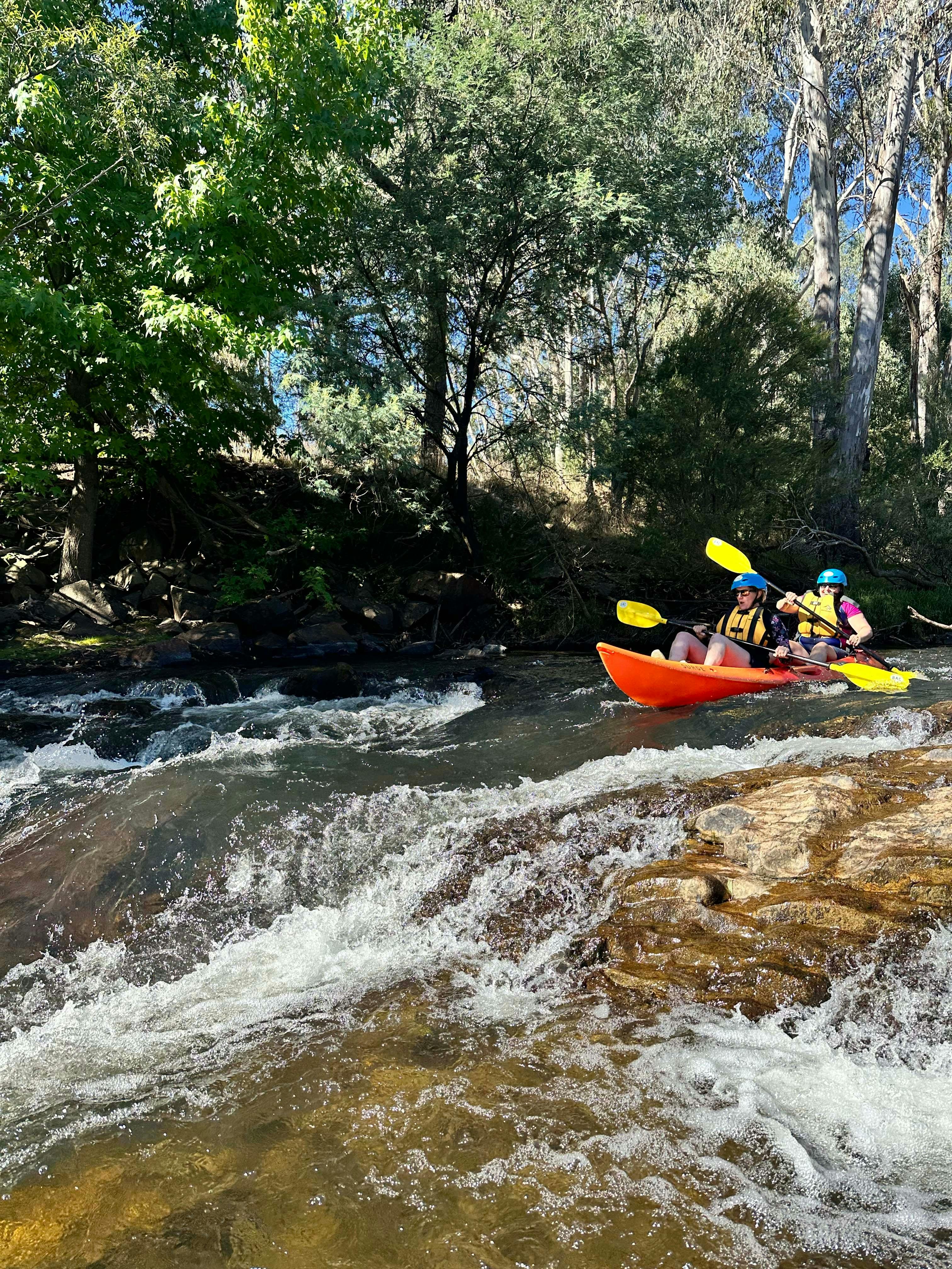 Women kayaking, Ovens River, Bright, Empowerment