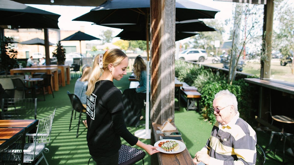 Outdoor seating, pet friendly and good service