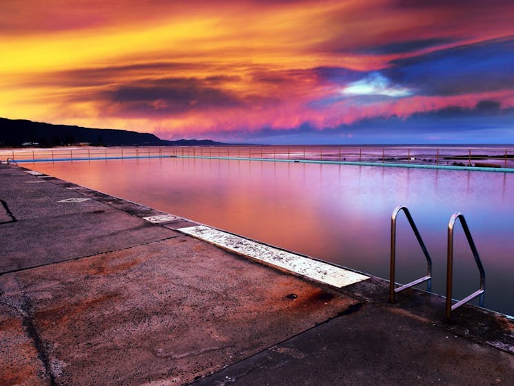 Bulli Beach Tourist Park - Bulli Ocean Pool