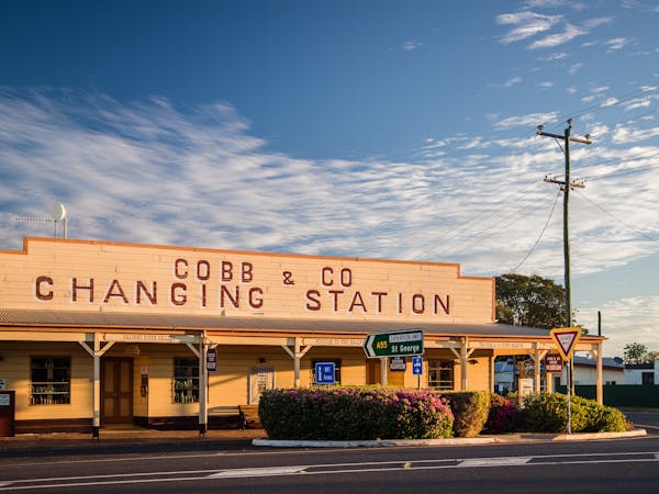 Exterior of the Cobb & Co Changing Station, a long cream-coloured building