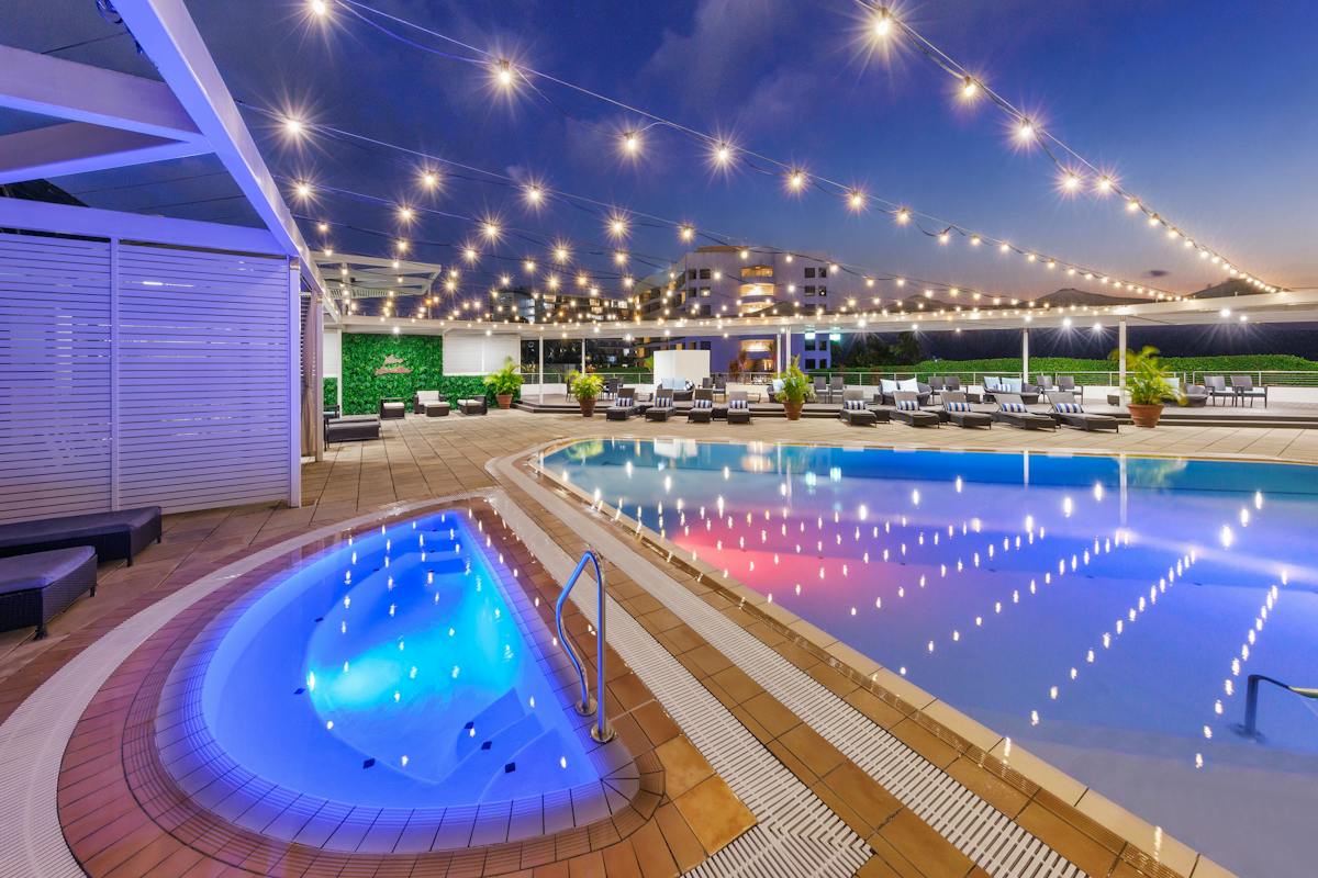 Roof top swimming pool