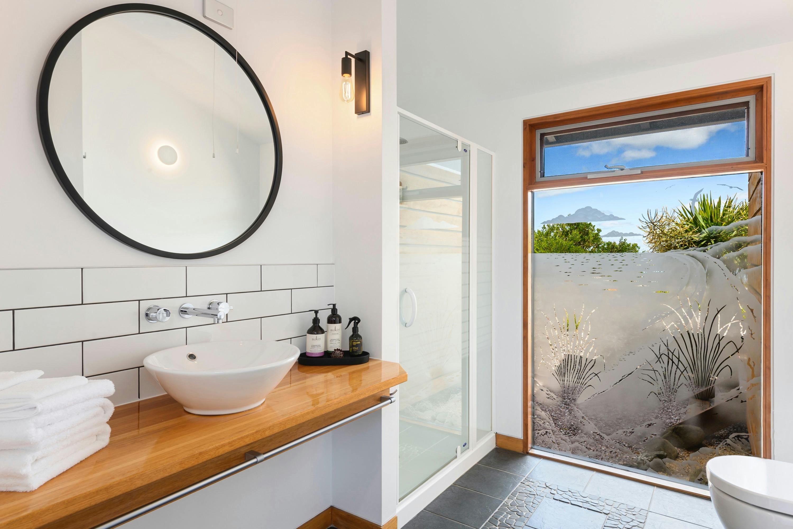 Bathroom of the Sea Eagle