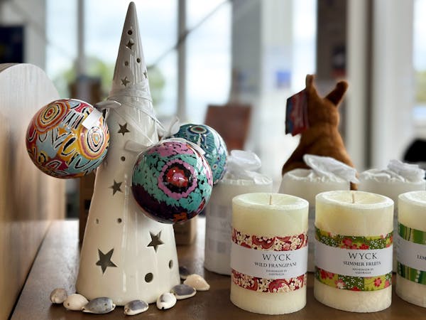 Wollongong Visitor Centre Souvenir and Gift Shop