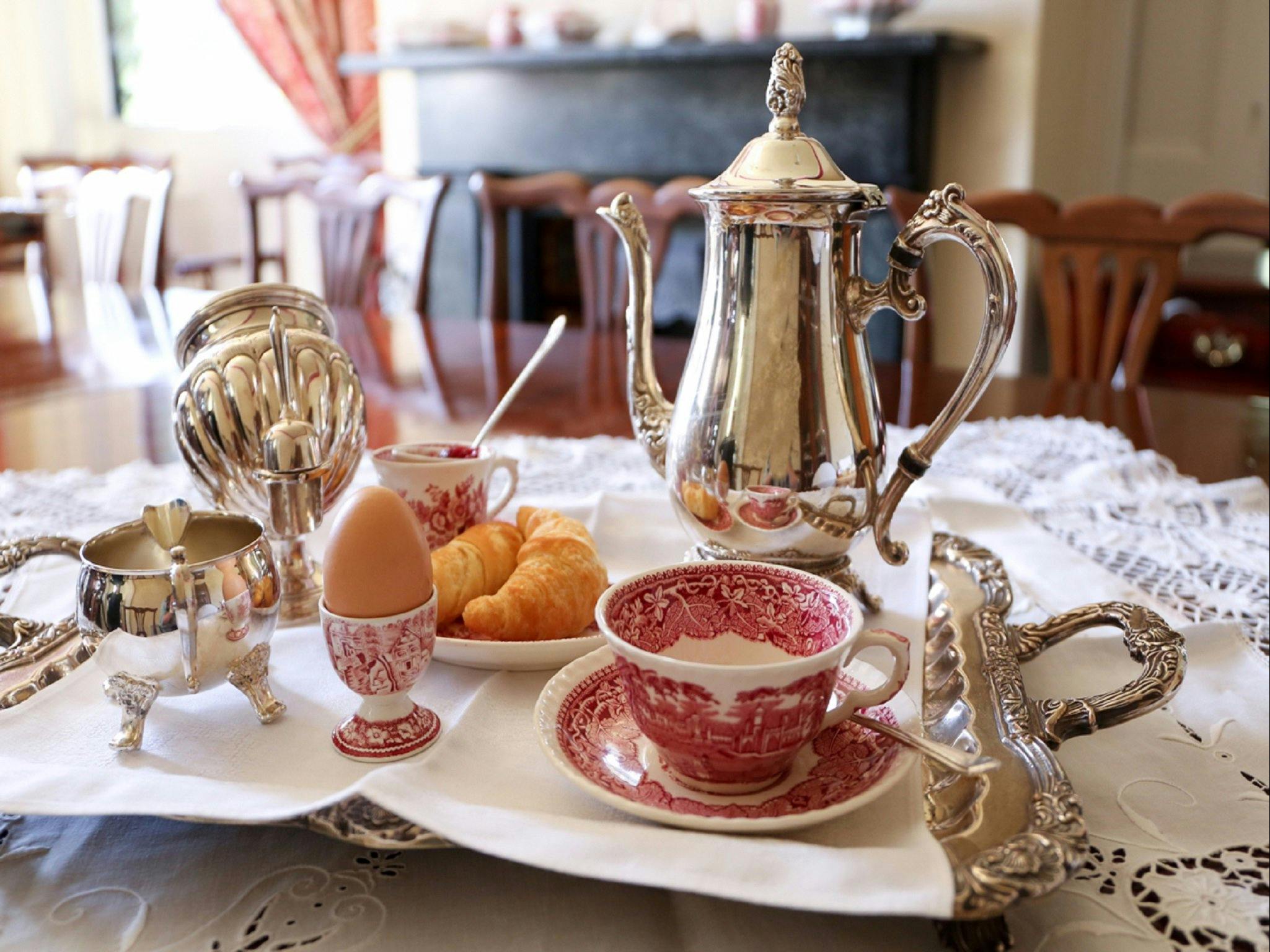 a light breakfast at Penghana