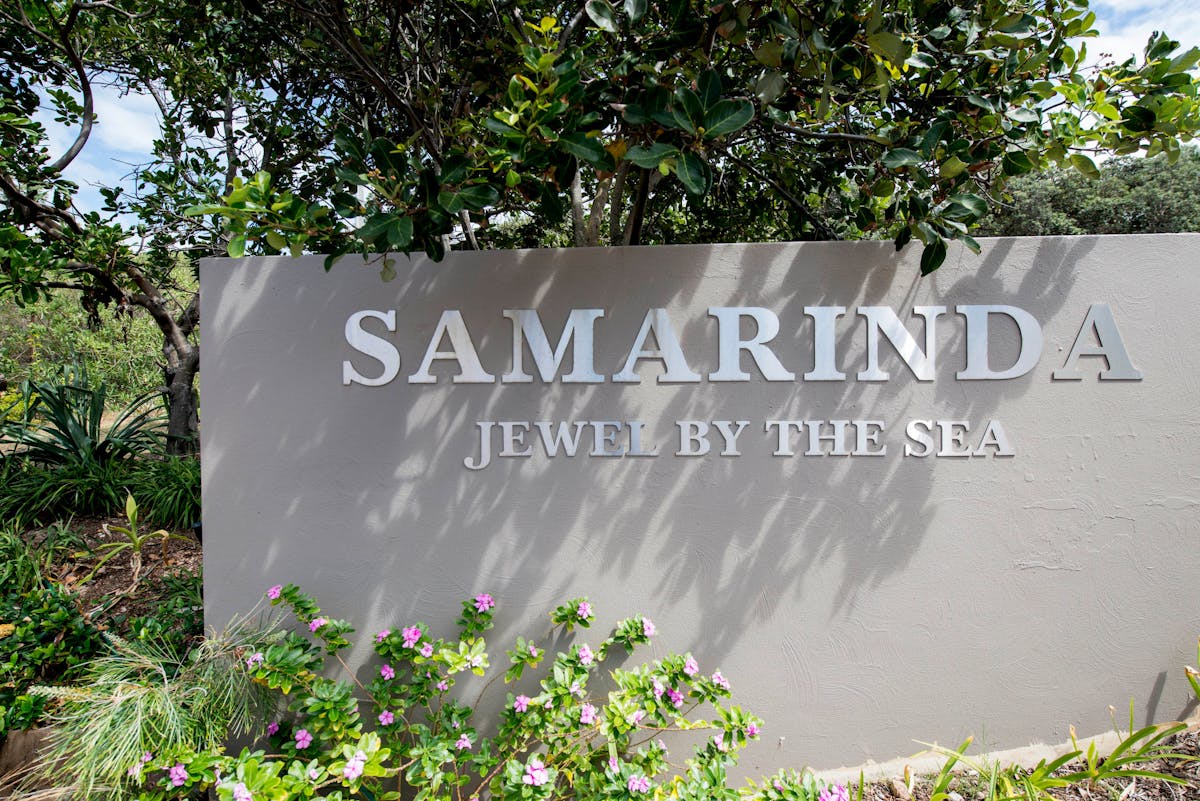 Driveway entrance sign