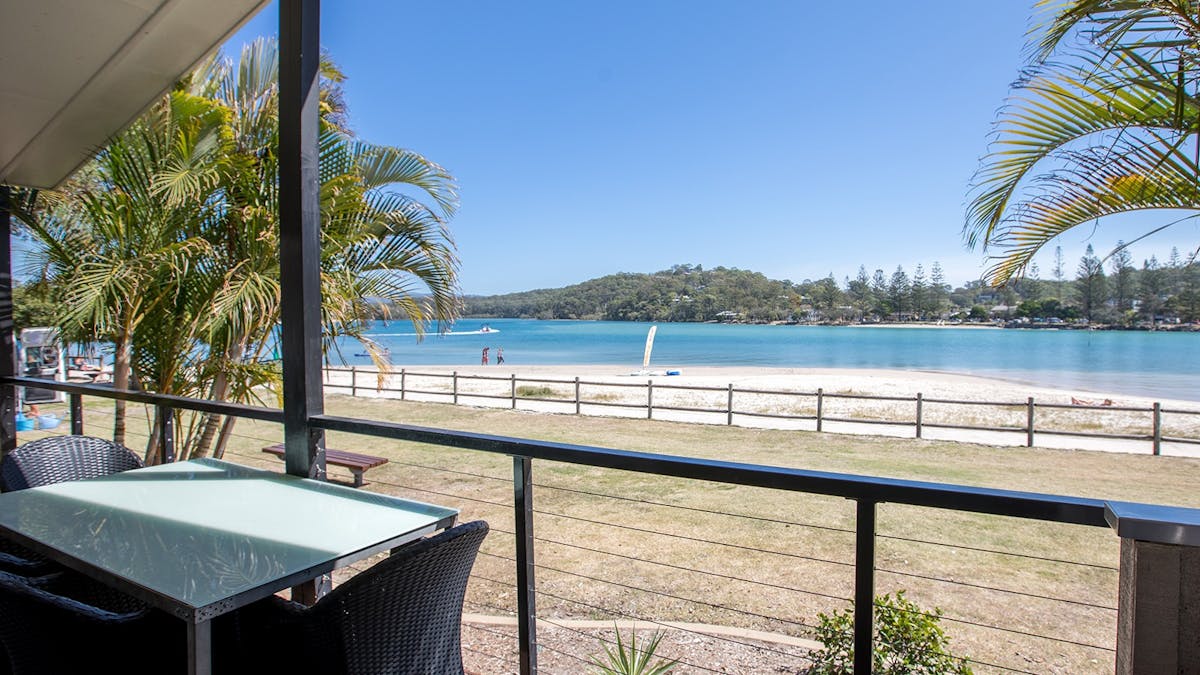 Tallebudgera Creek Tourist Park  waterfront cabin