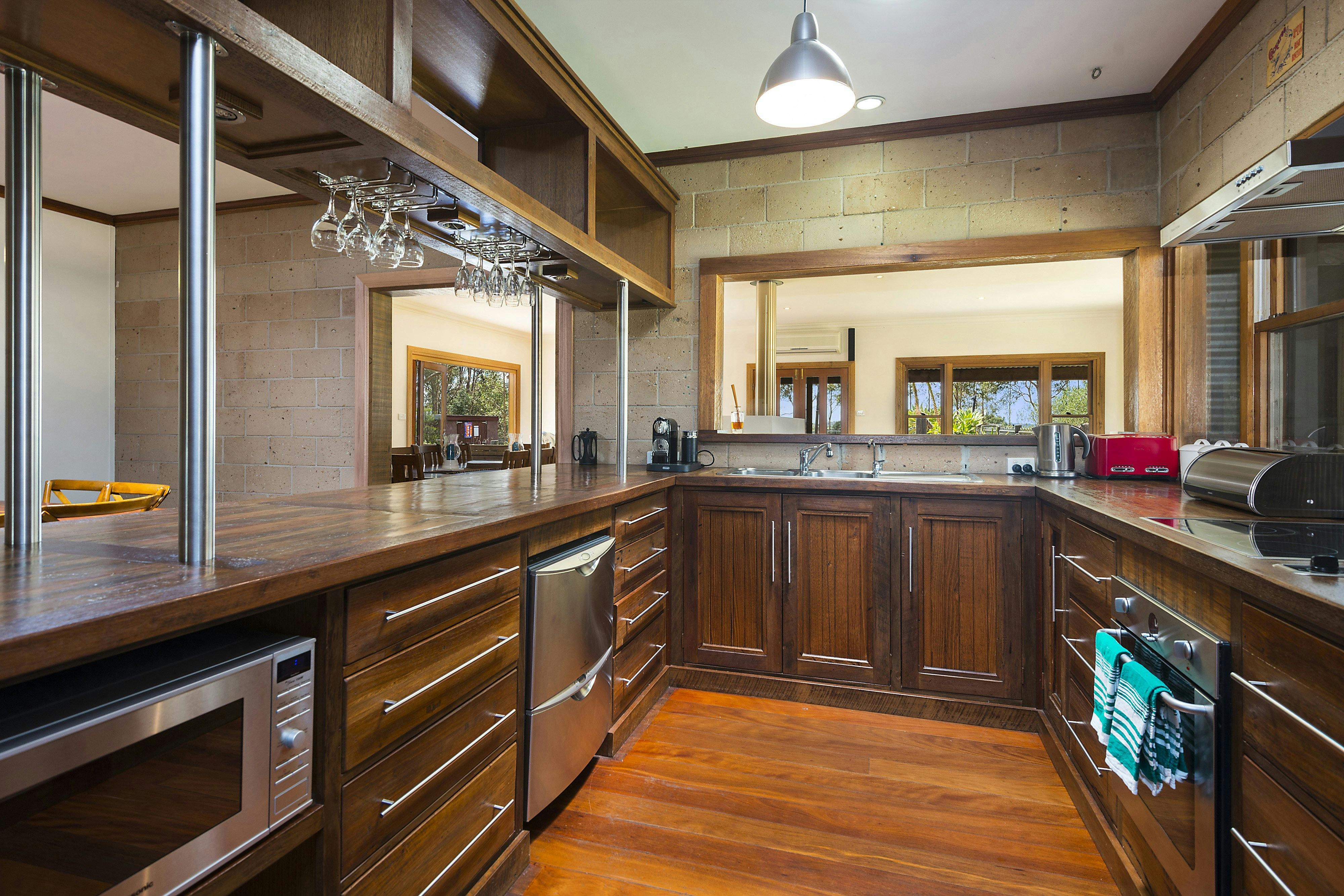Dalwood Country House - Kitchen