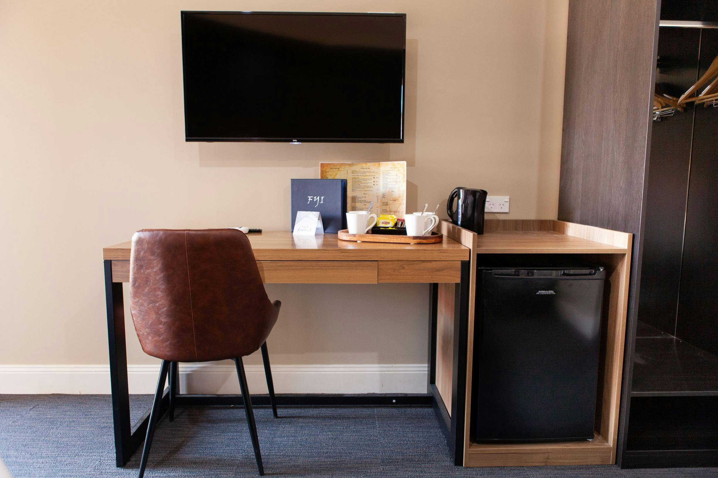 작업 공간 - 무료 물 및 WIFI