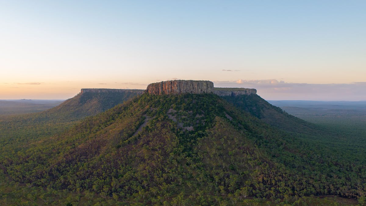 Lords Table Mountain, Peak Ranges National Park