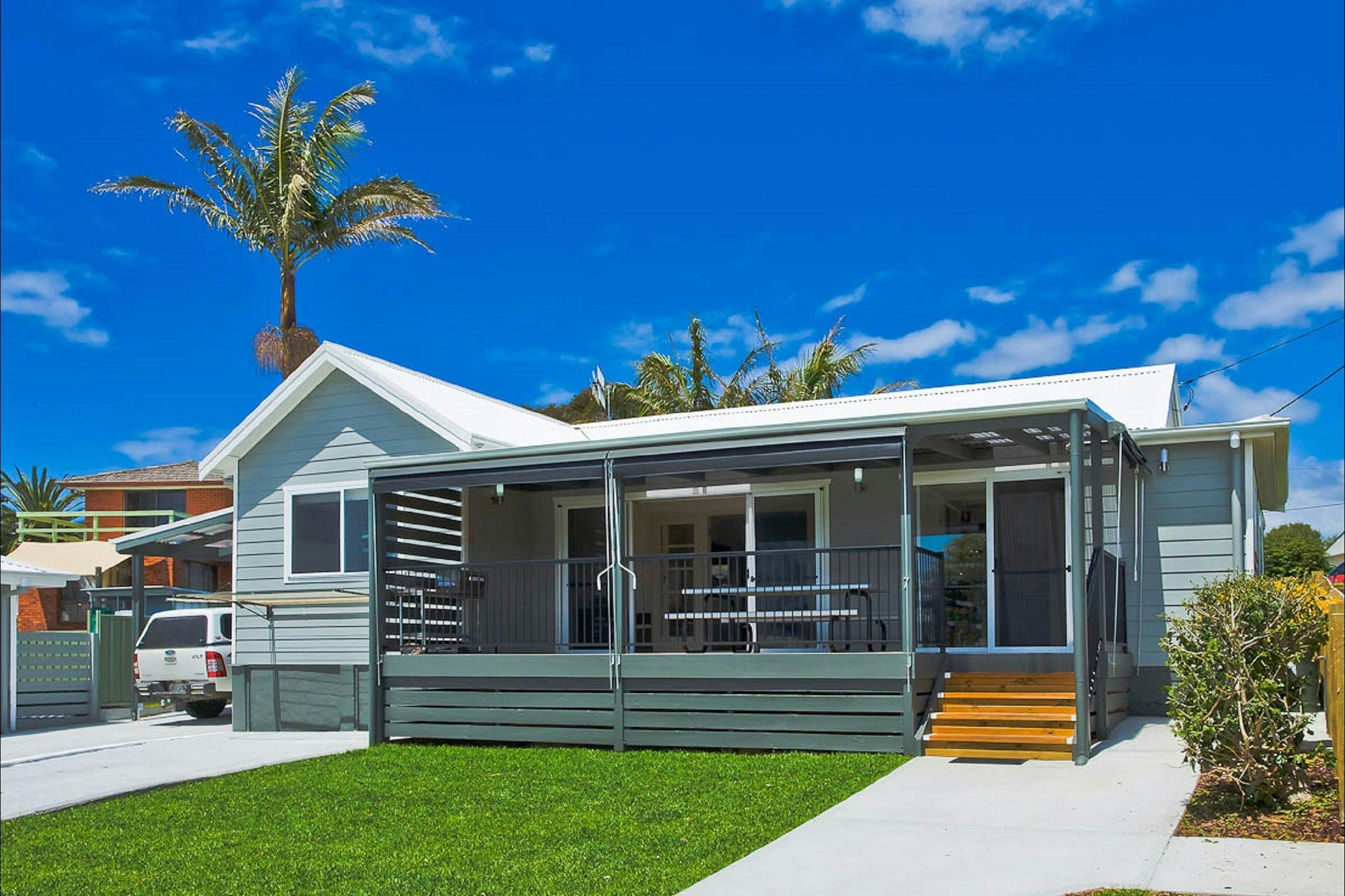 Seaview Beach Houses - 3 bedroom house