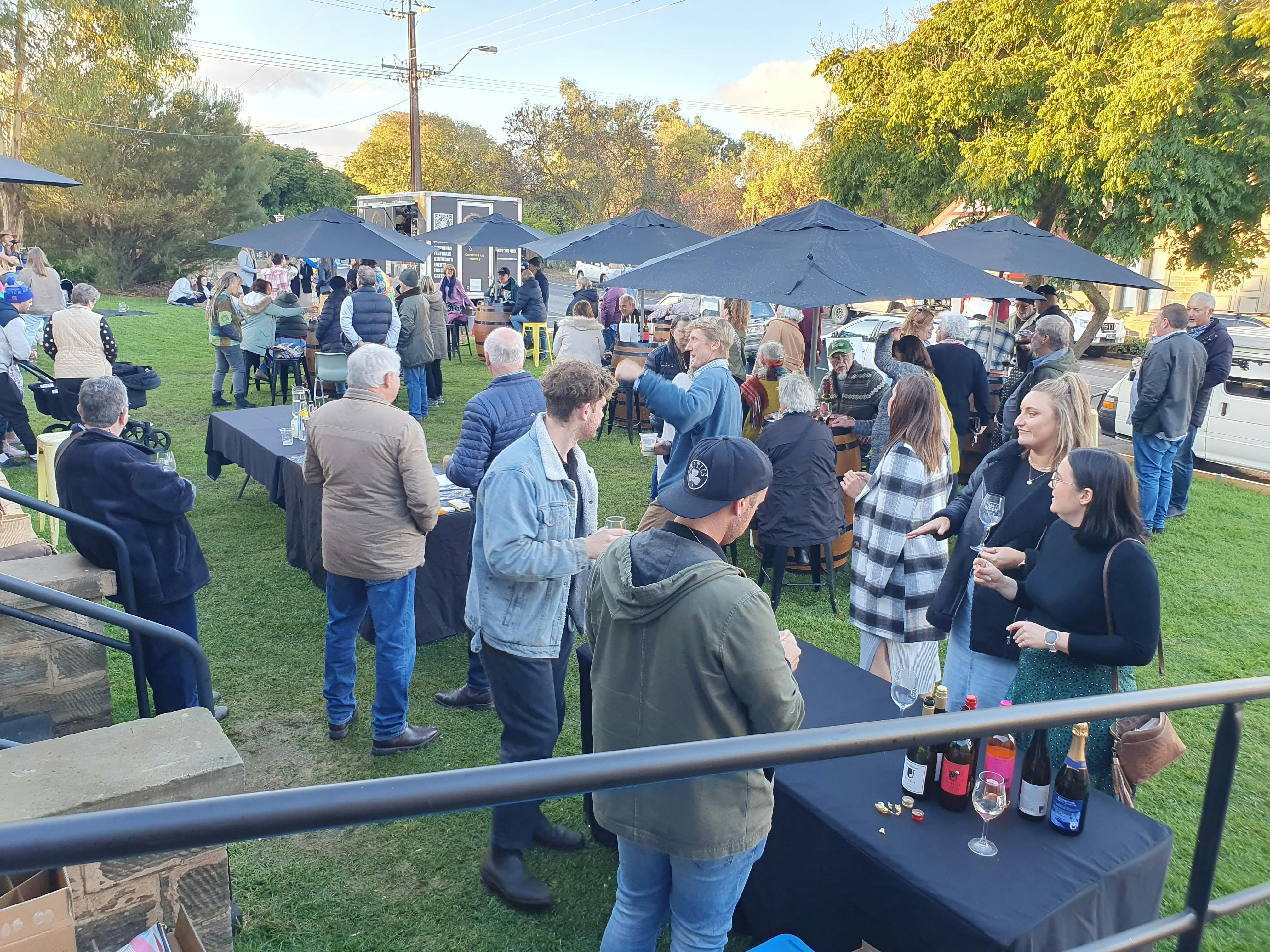 Gourmet at Ulster Park Wines, Three Little Birds Distillery, A Joyful Bunch