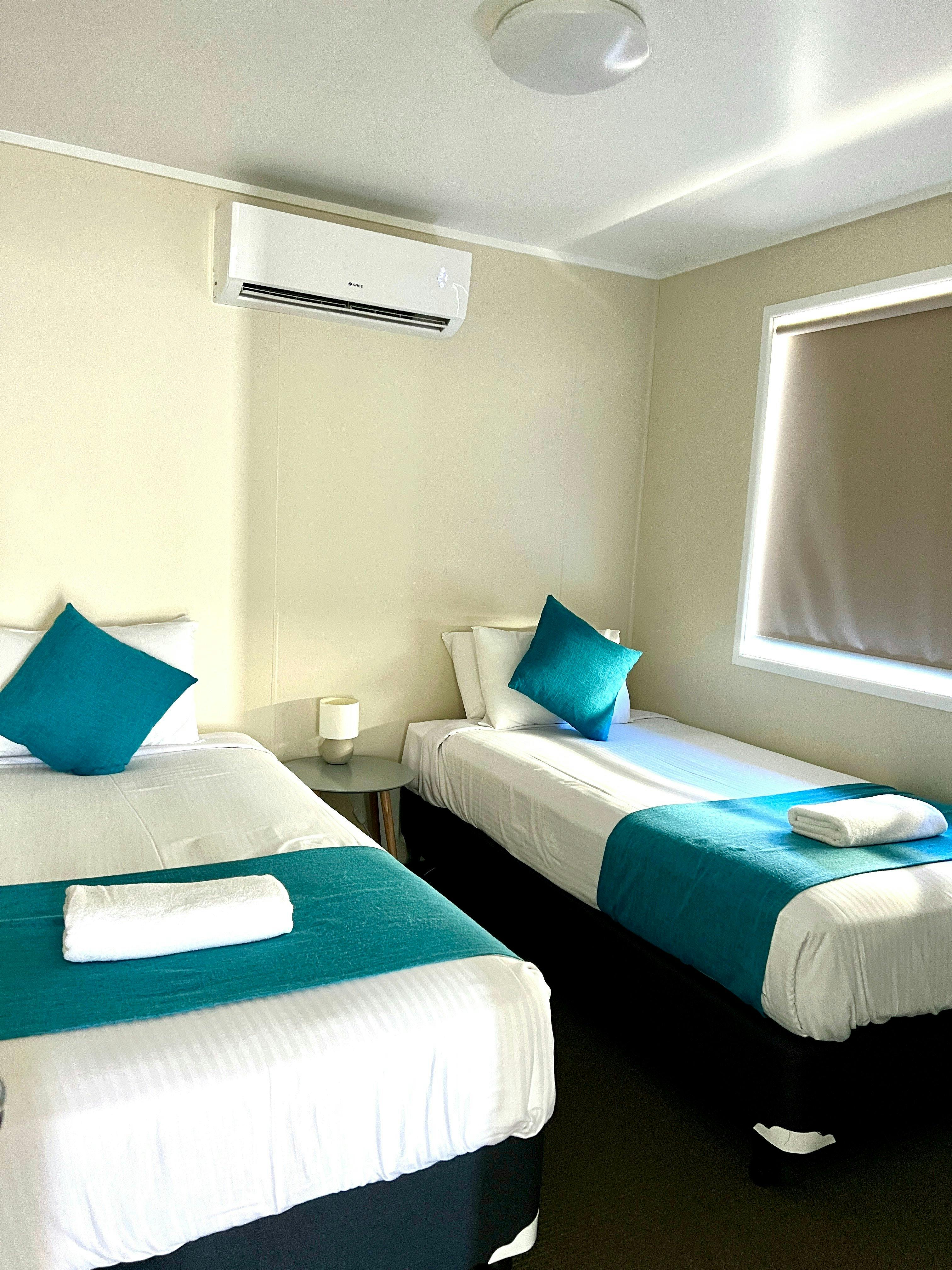 Willowbank Caravan Park & Motel