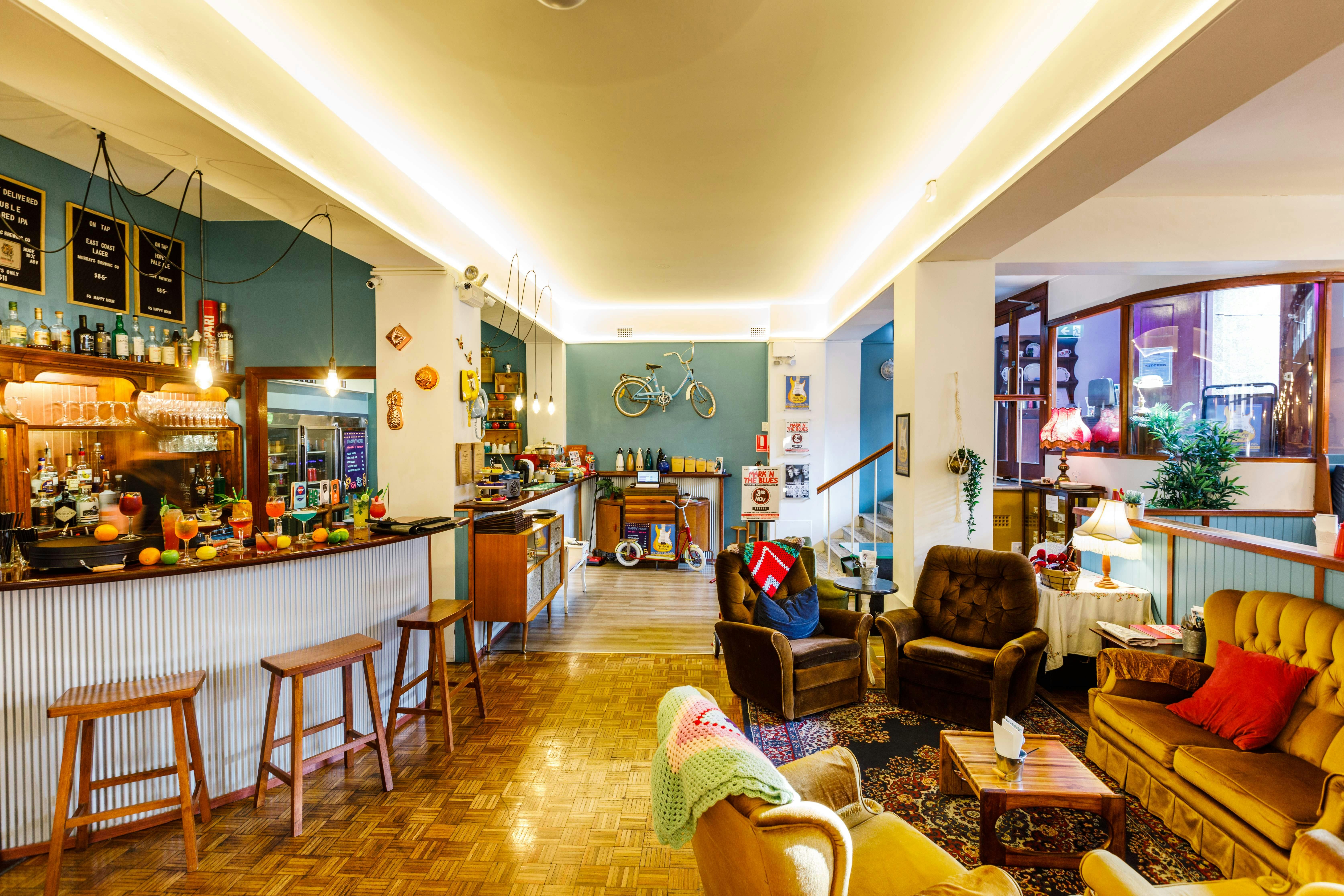 Retro bar, classic cocktails, lounge seating