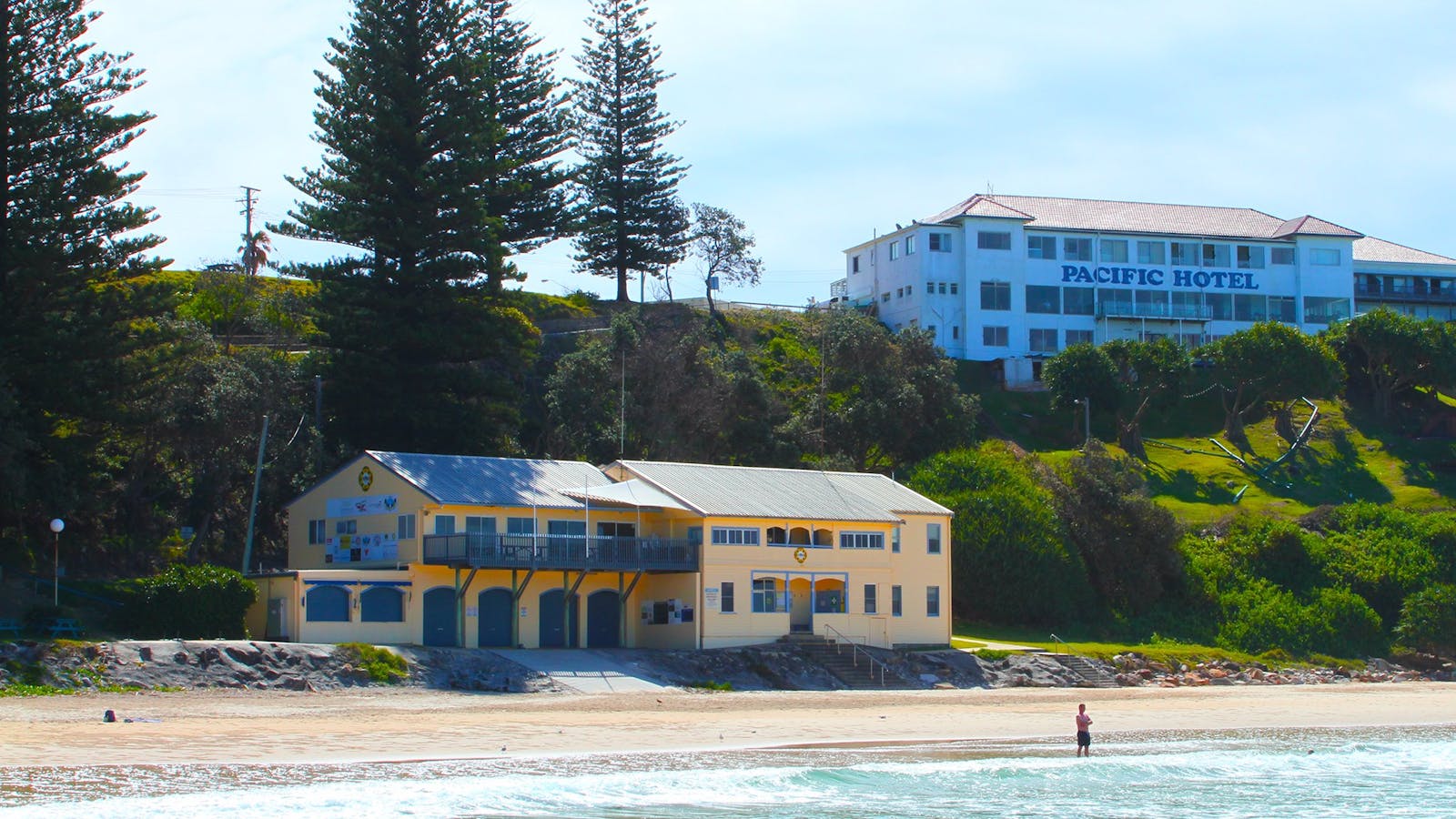 Yamba Main Beach and Ocean Pool