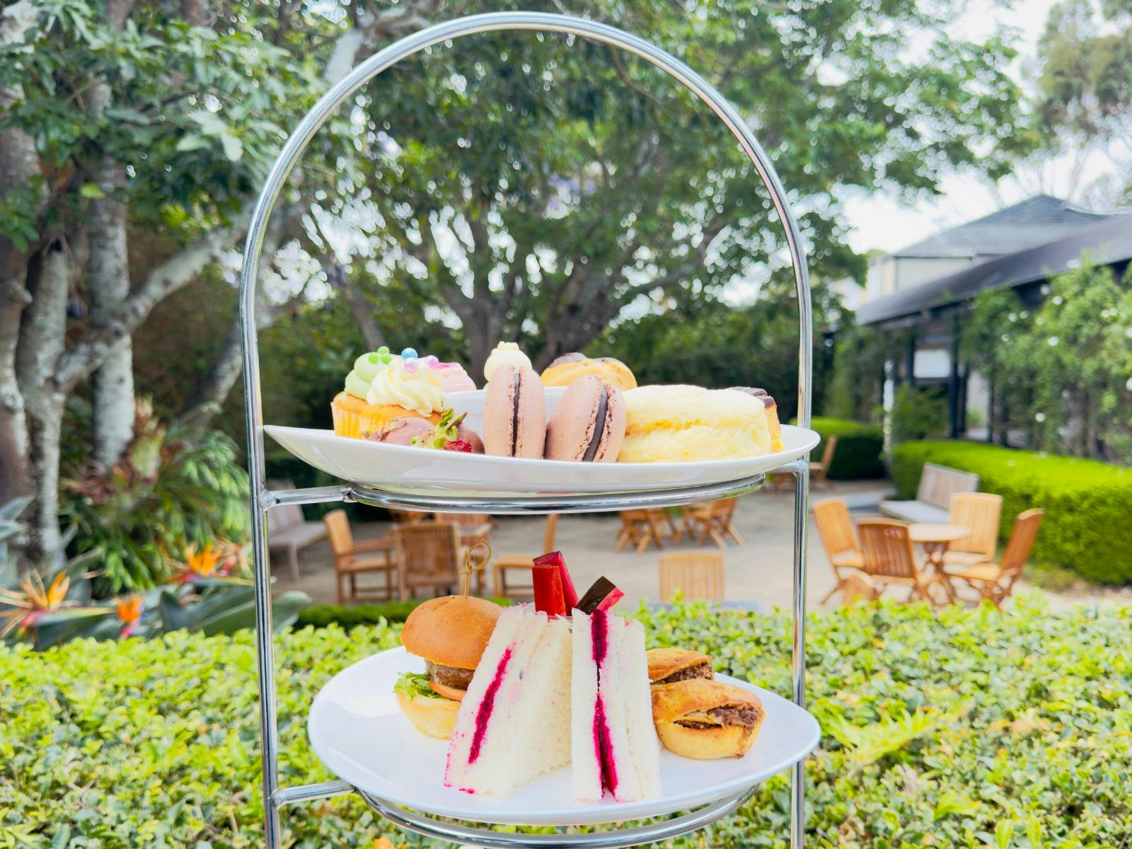 Muttertags-High-Tea mit Champagnerempfang