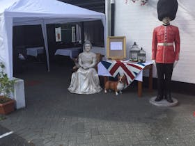 fox and hounds