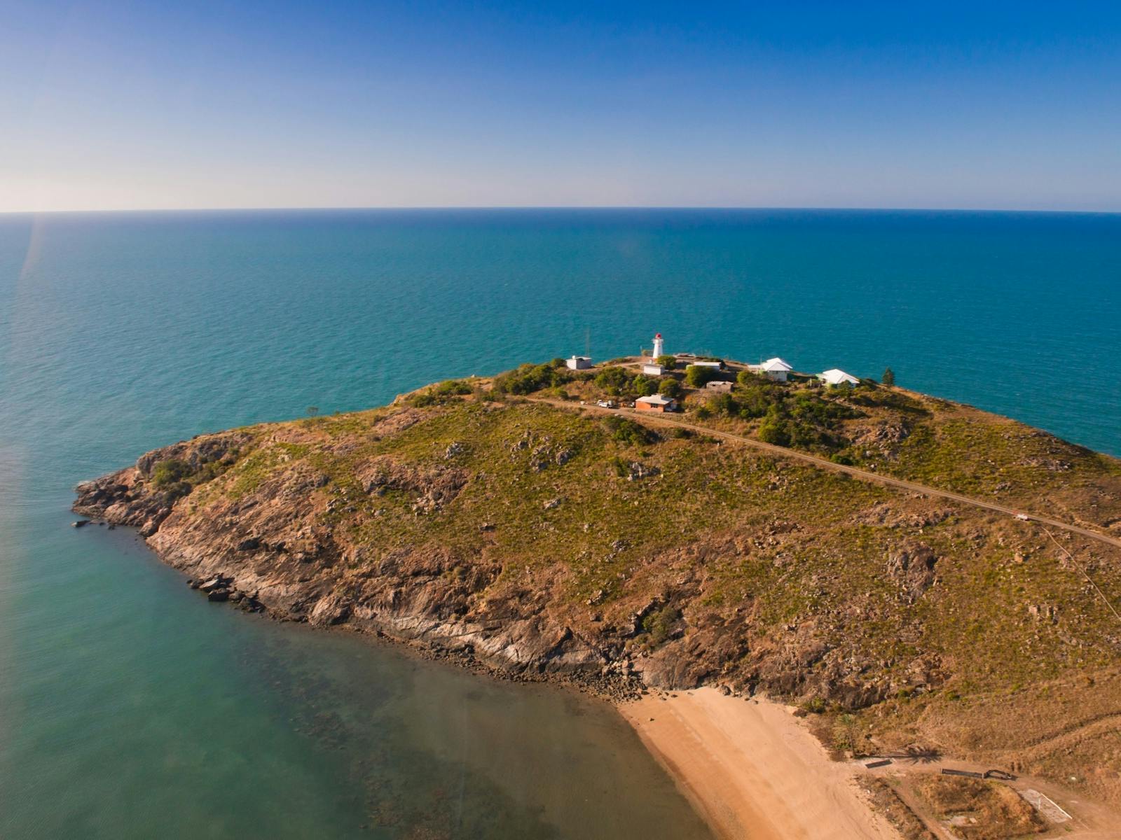 Cape Cleveland Lighthouse