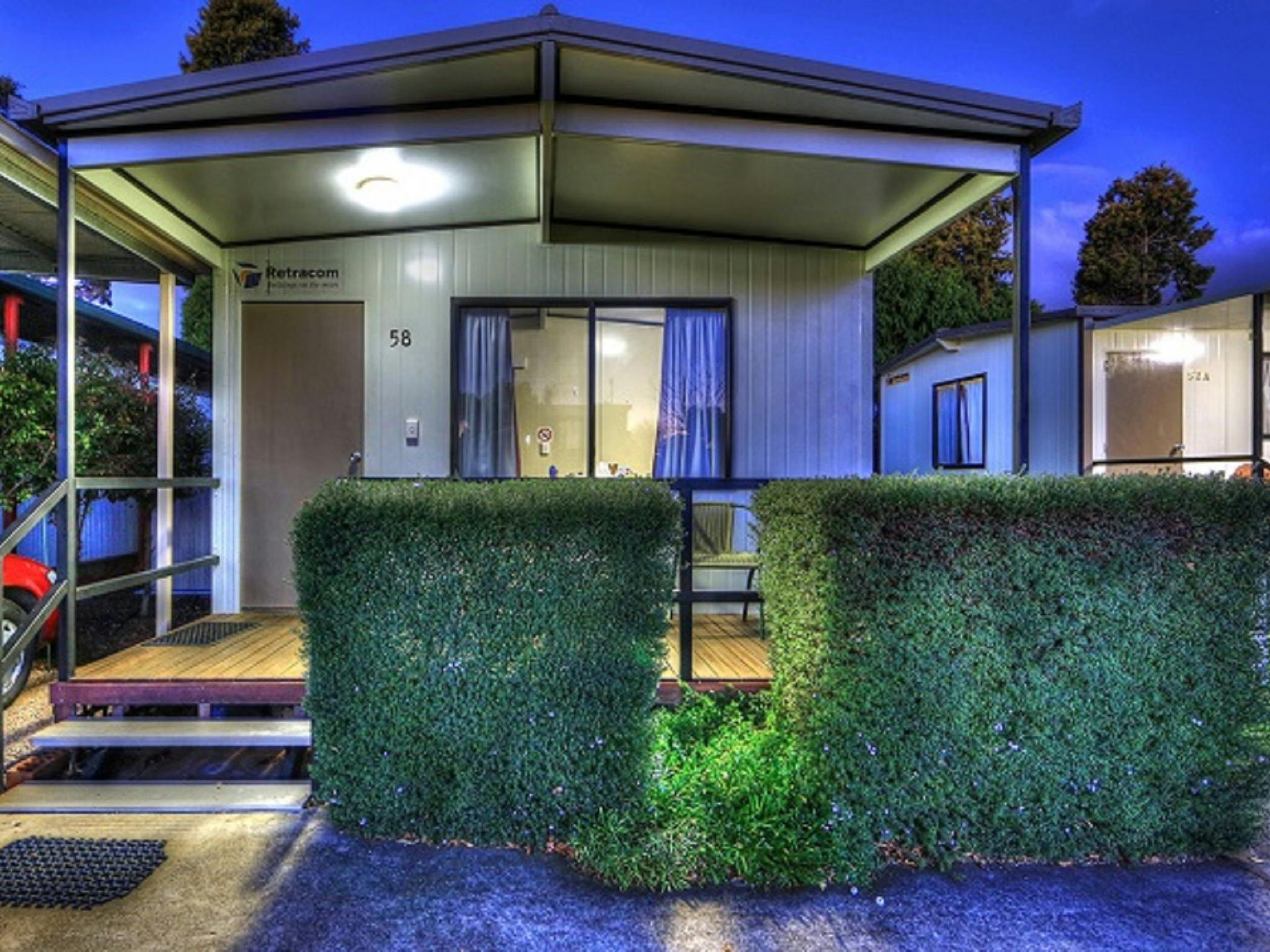 1 Bedroom 4 Berth Cabin with verandah at BIG4 Toowoomba Garden City Holiday Park 1 Bedroom 4 Berth Cabin with verandah at BIG4 Toowoomba Garden City Holiday Park