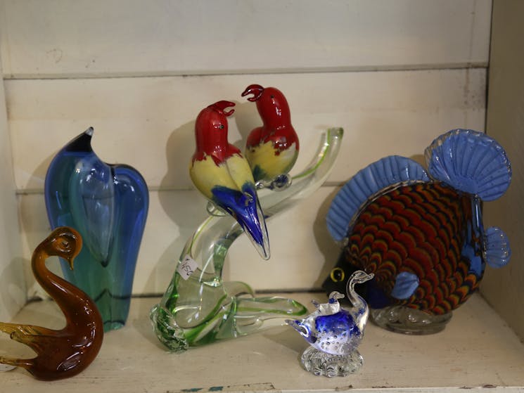 Beautiful coloured glass collecatble figurines and glassware