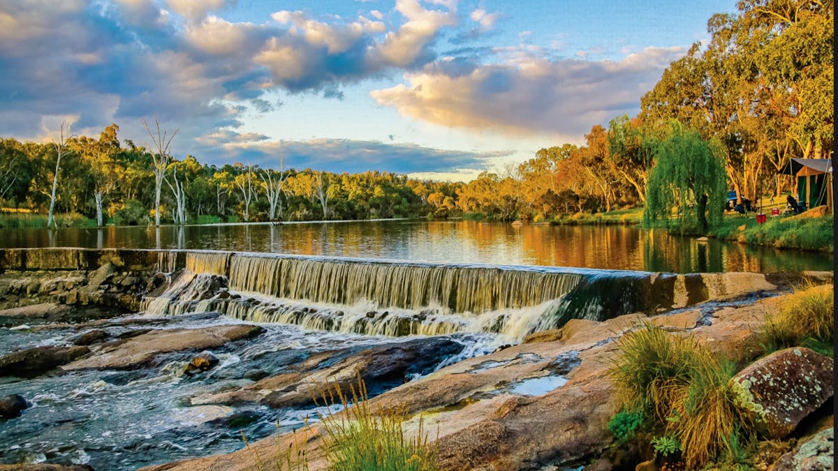 Weir