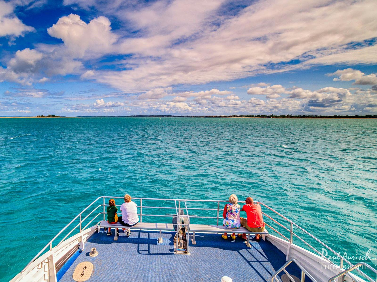 cruising great sandy straits
