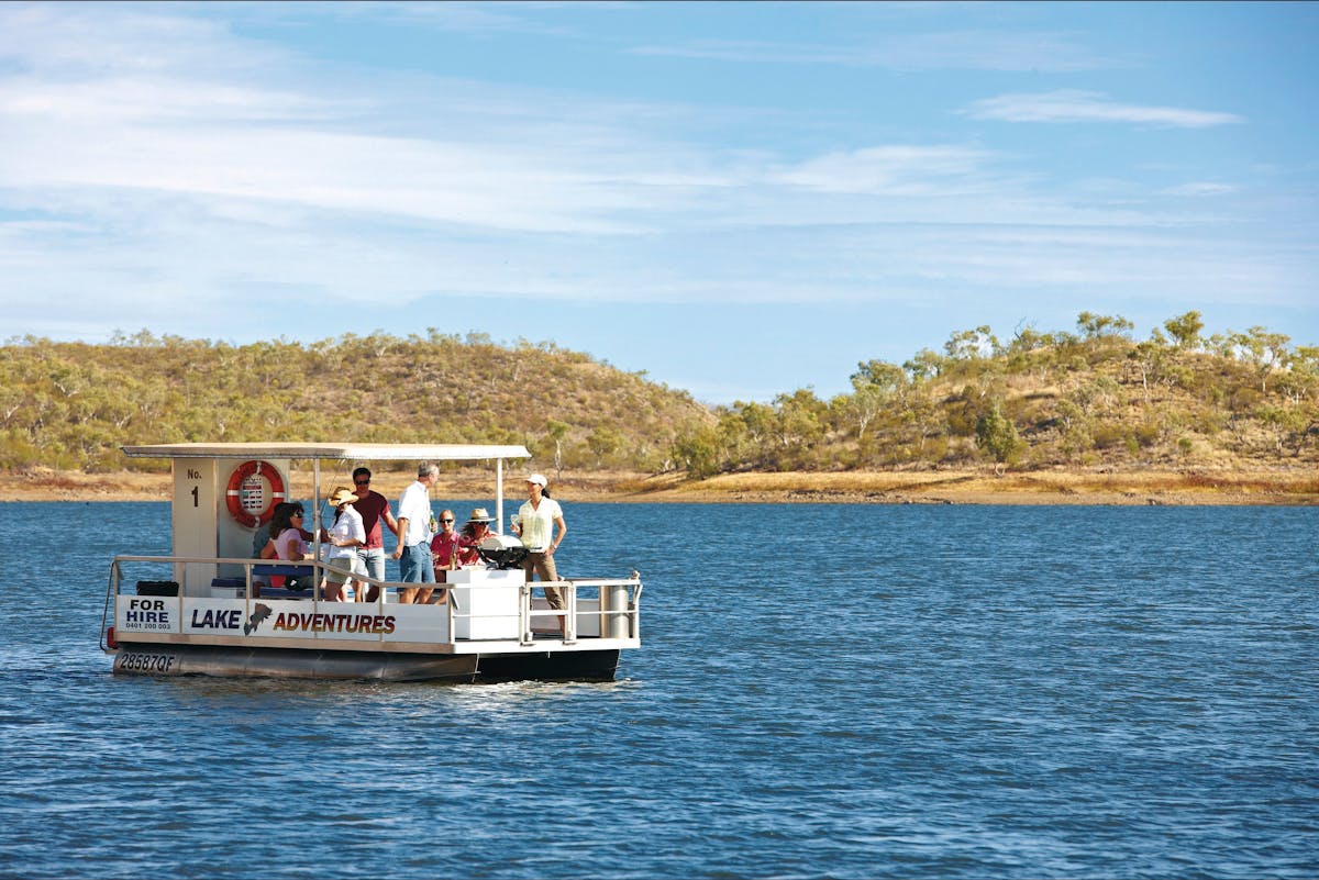 Enjoy the scenary from a boat tour with Lake Moondarra