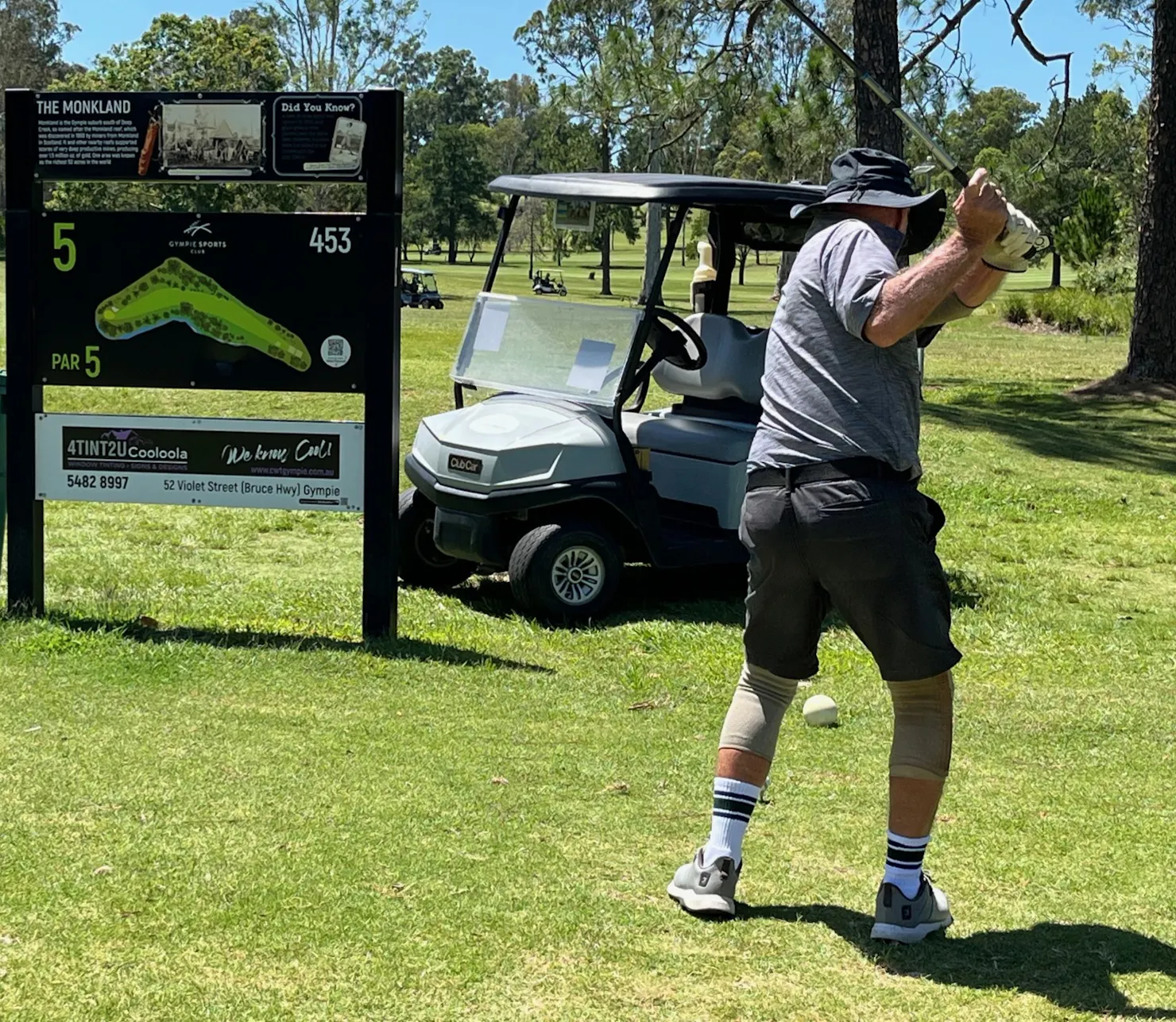 5th tee and gold mine sign
