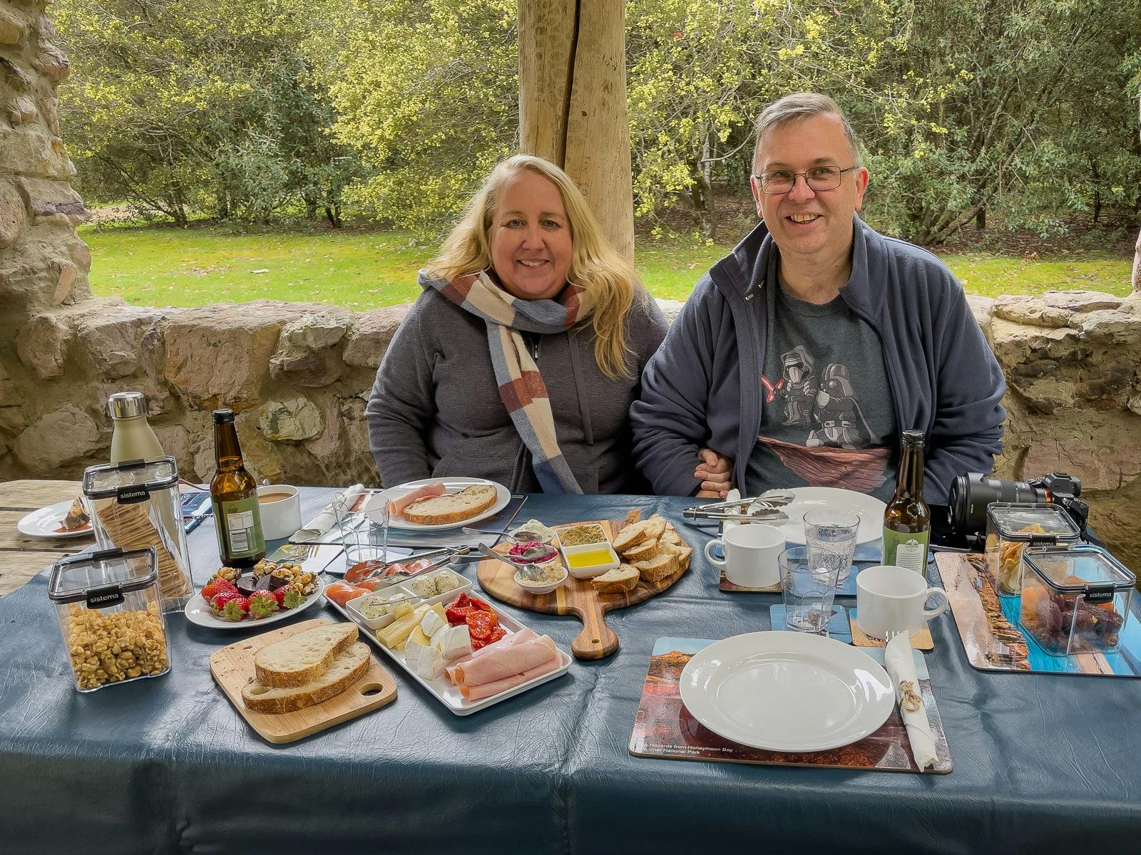 Deluxe picnic lunch featuring Tasmanian foodie delights