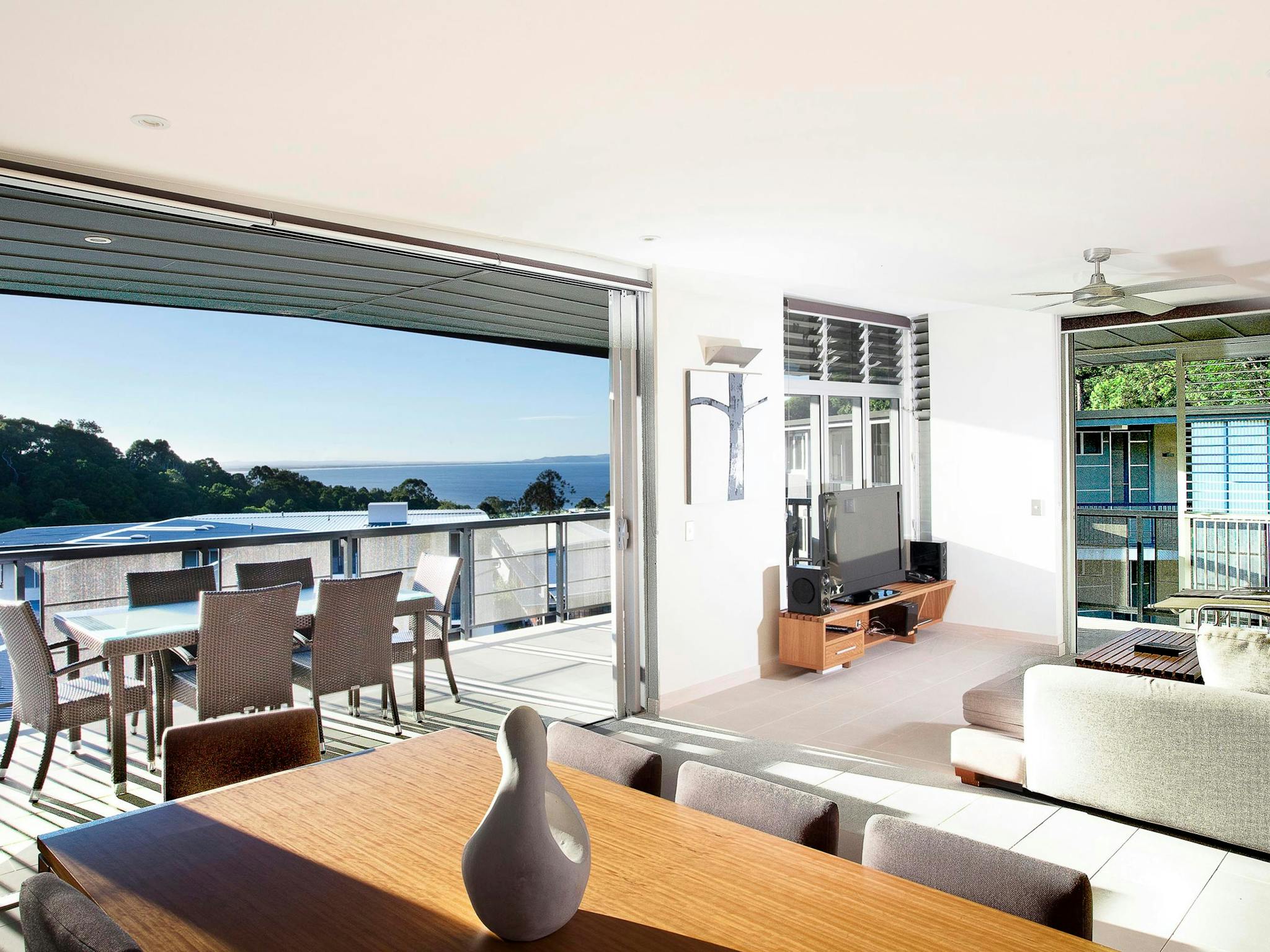 3 Bedroom Penthouse 3 Bedroom Penthouse