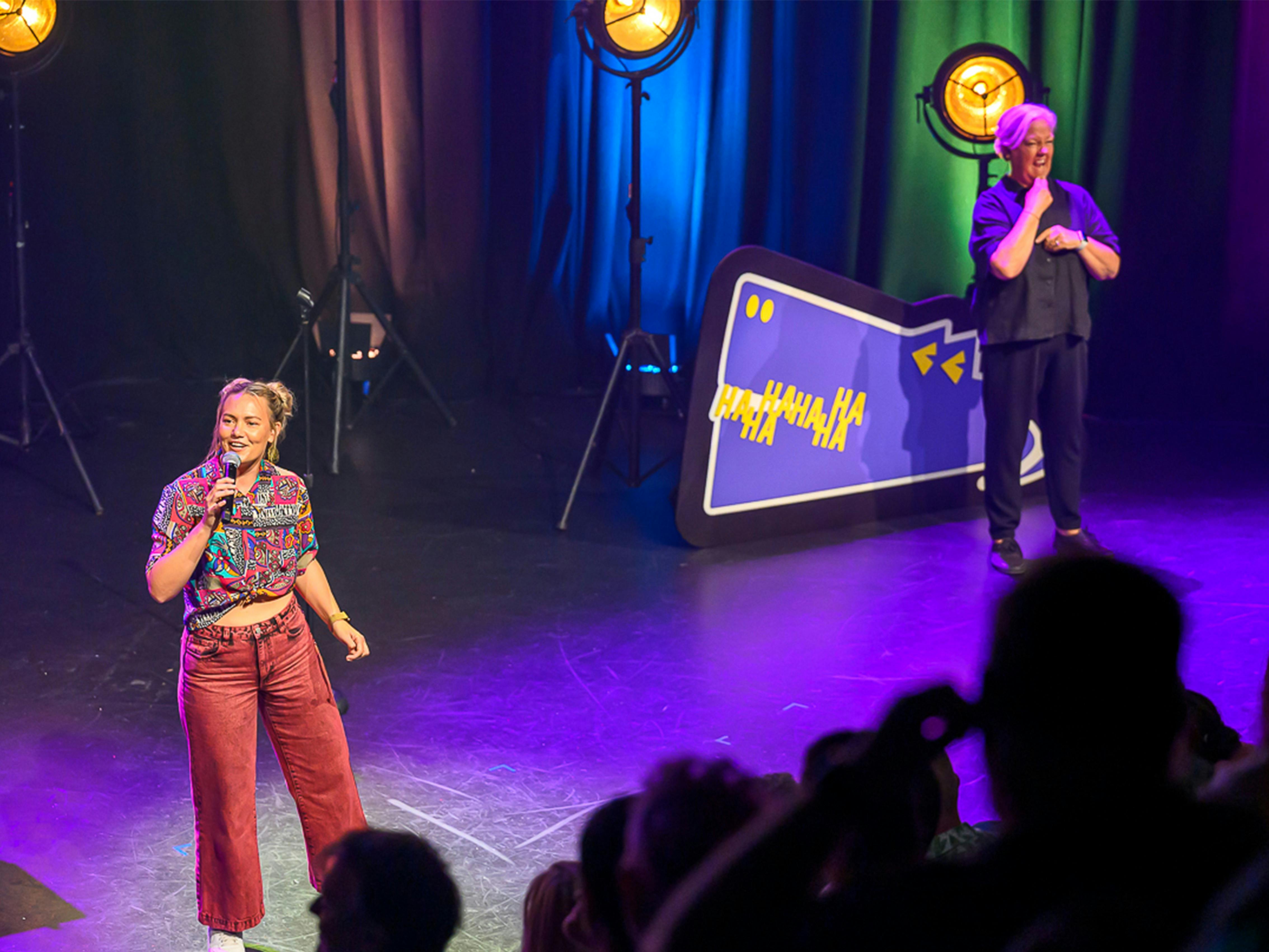 Amy Hetherington and Auslan interpretation at Darwin Comedy Festival 2026