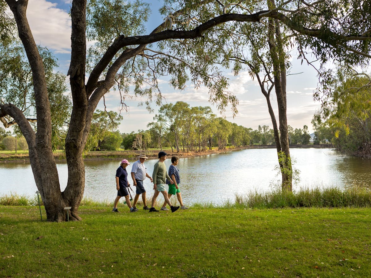 People walking at the Botanic Gardens Goondiwindi