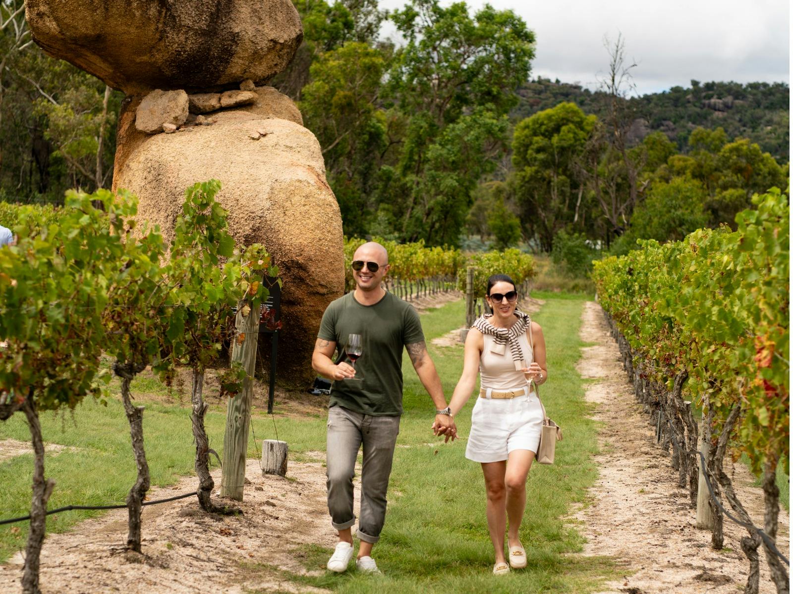 Enjoy strolling in the Balancing Heart Vineyard Enjoy strolling in the Balancing Heart Vineyard