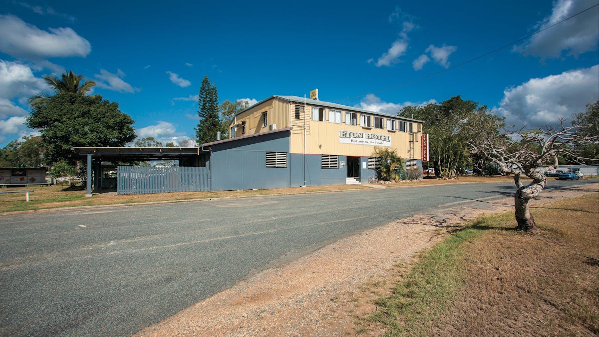 pub