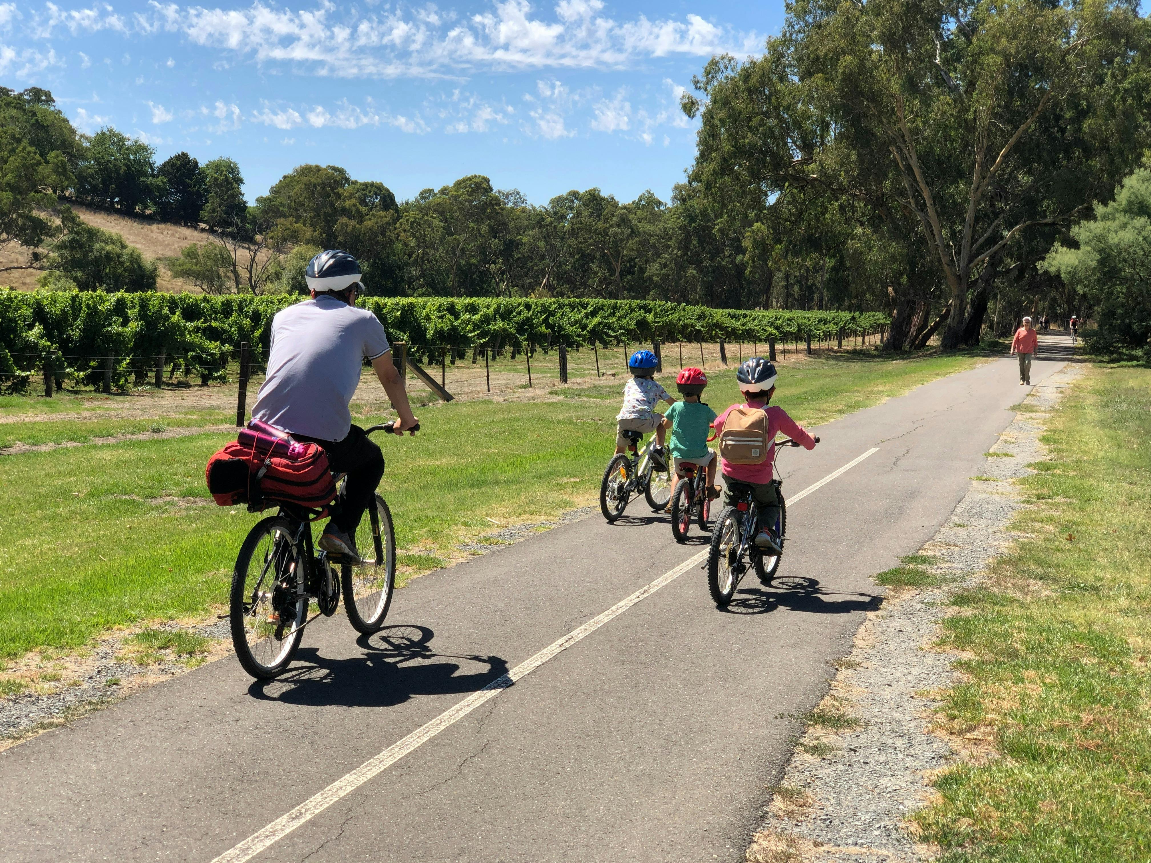 Amy Gillett Pathway, Woodside