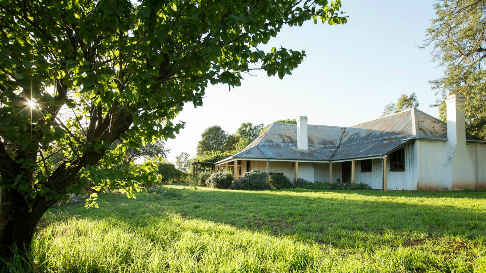 Dundullimal Homestead