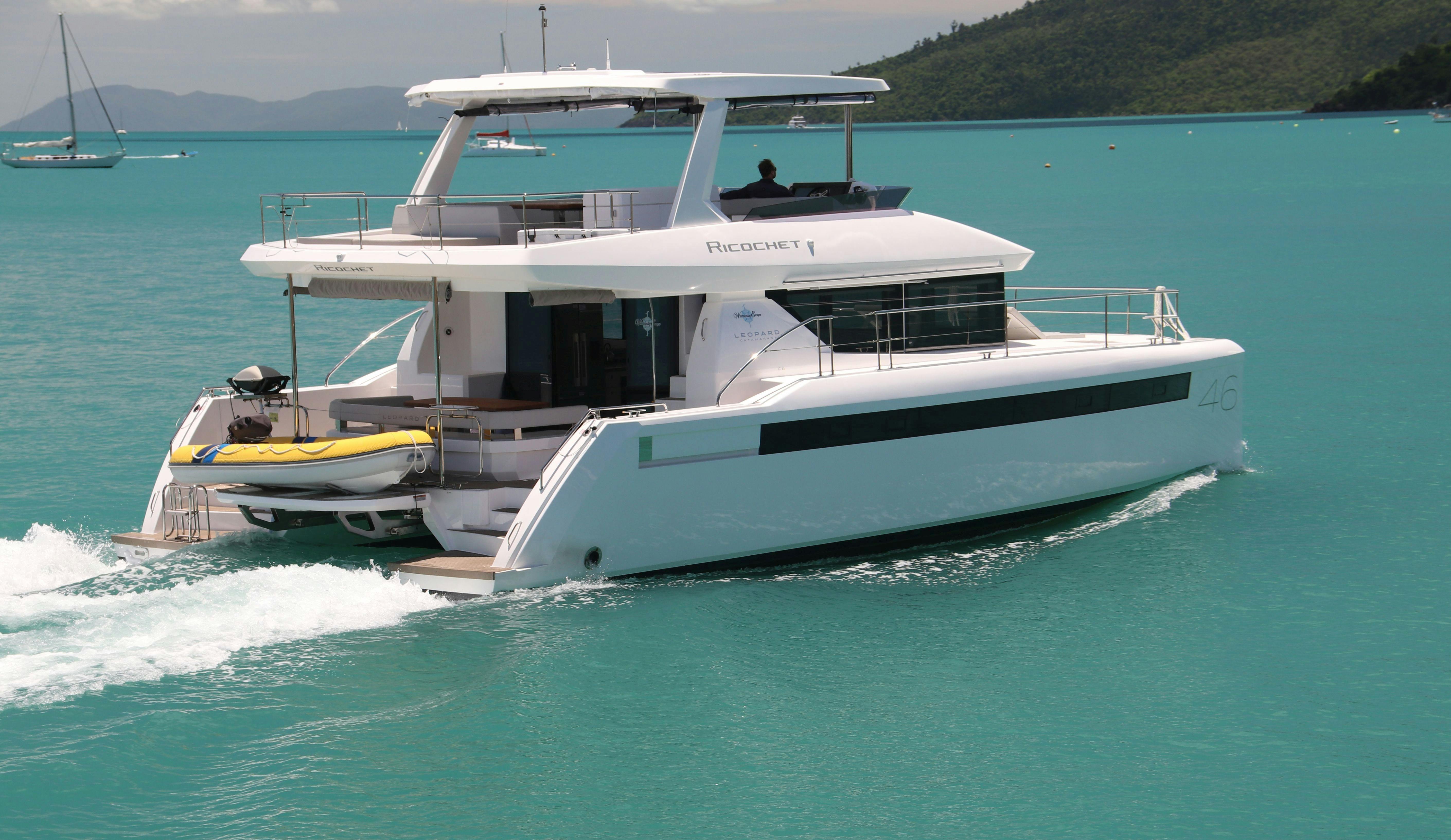 Power Catamaran - Leopard 46.3