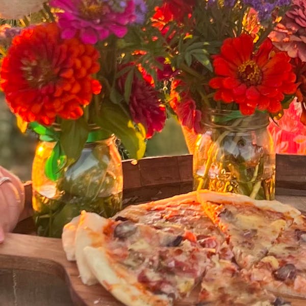 Pizza and Paint Your Own Vase at Shimmering Pines Farm